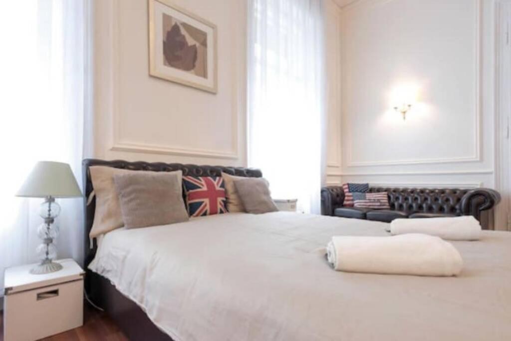 Luxury Art Deco Suite Close To Museum Of Fine Arts Budapeste Exterior foto